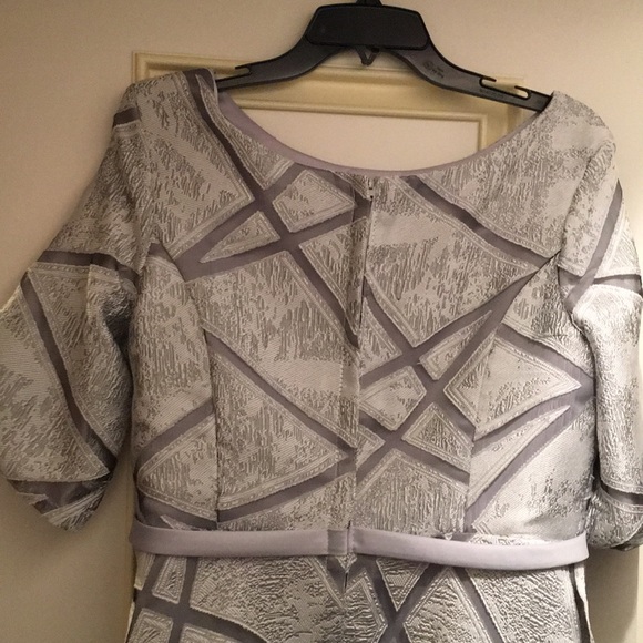 Silver gown NWOT- negotiable - Picture 6 of 7